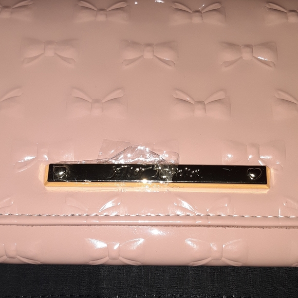 BETSEY JOHNSON BAG - Picture 3 of 4